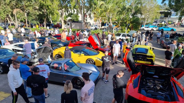 Cars & Coffee Coopraroo photo