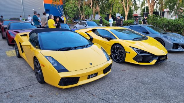 Team Yellow photo