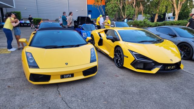 Team Yellow photo